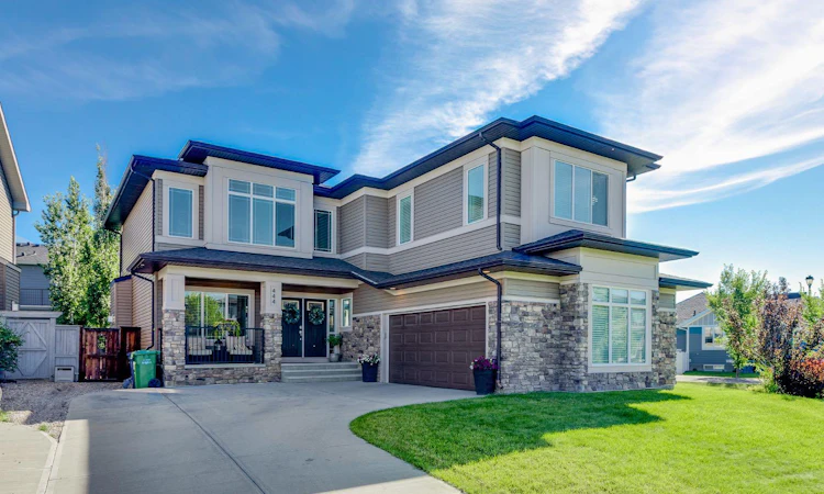 444 Canals Boulevard SW