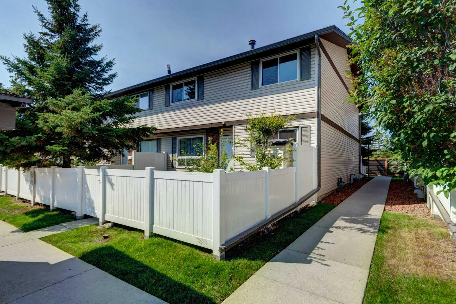 12-740 Bracewood Drive SW, Calgary, AB, T2W 3N3