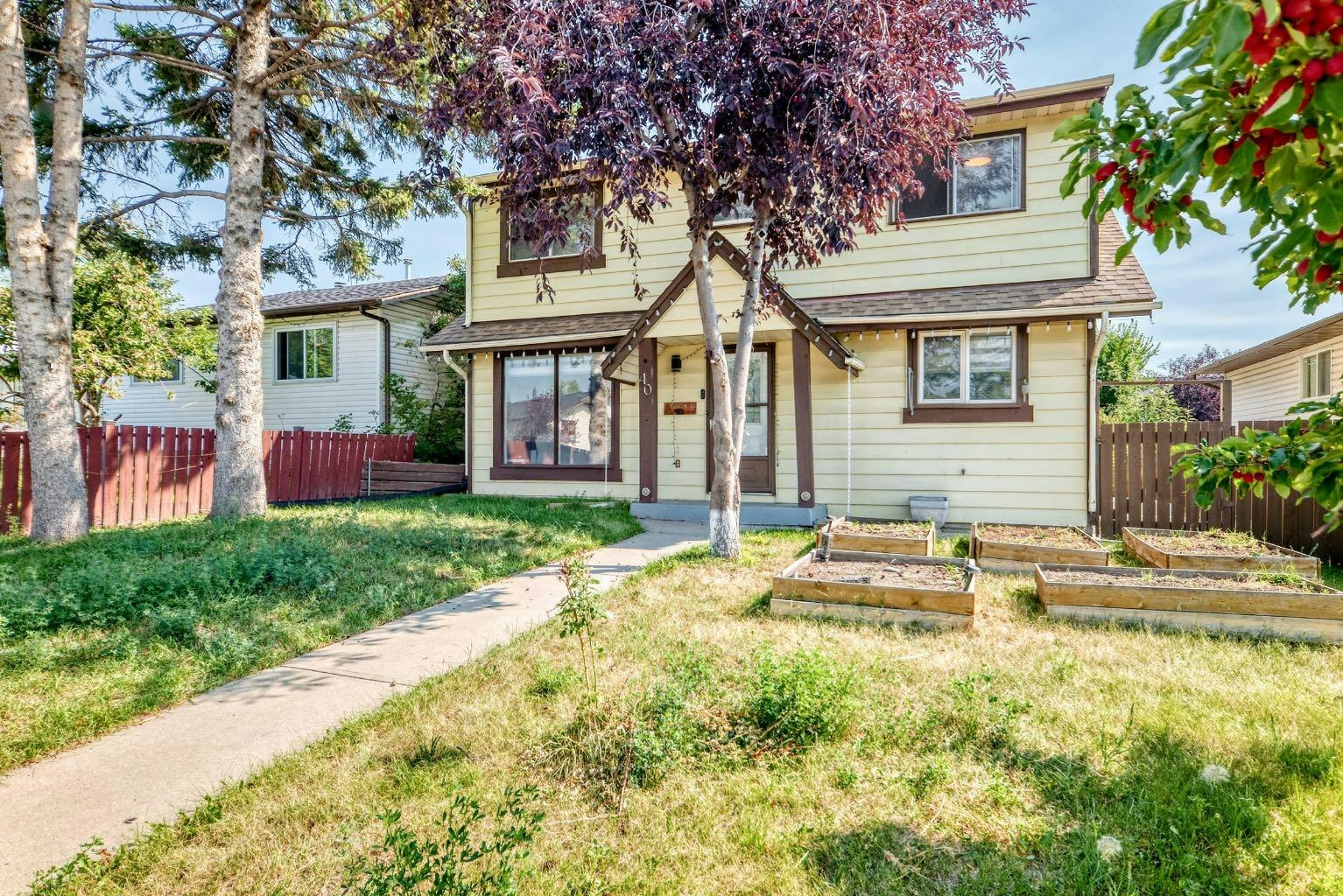 40 Falconridge Close NE, Calgary, AB, T3J 1A7