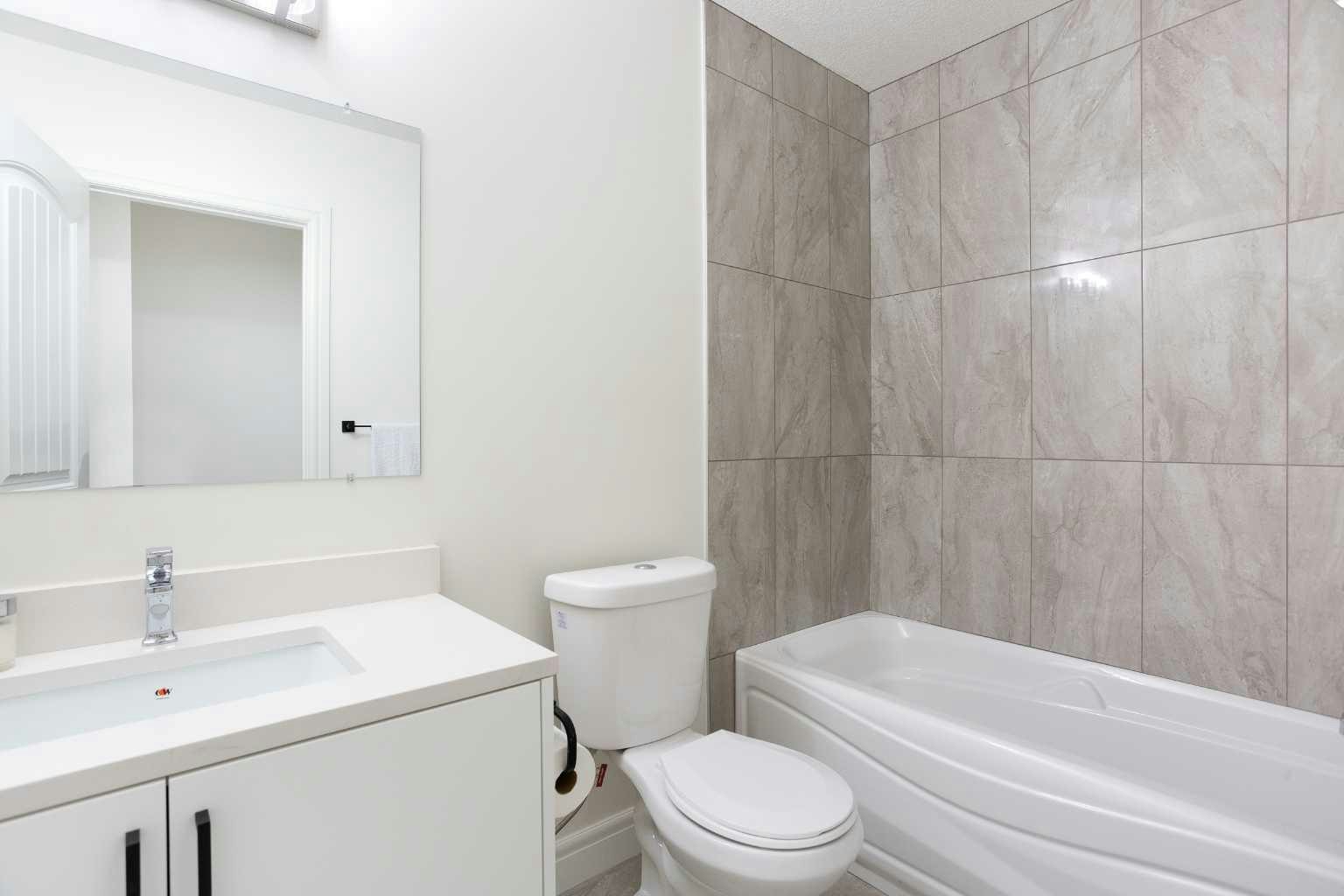 23 Cranbrook Way SE, Calgary, AB, T3M 1S5 - 31