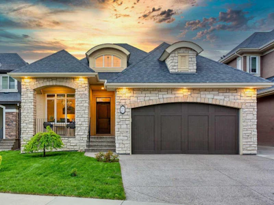 23 Cranbrook Way SE - 3