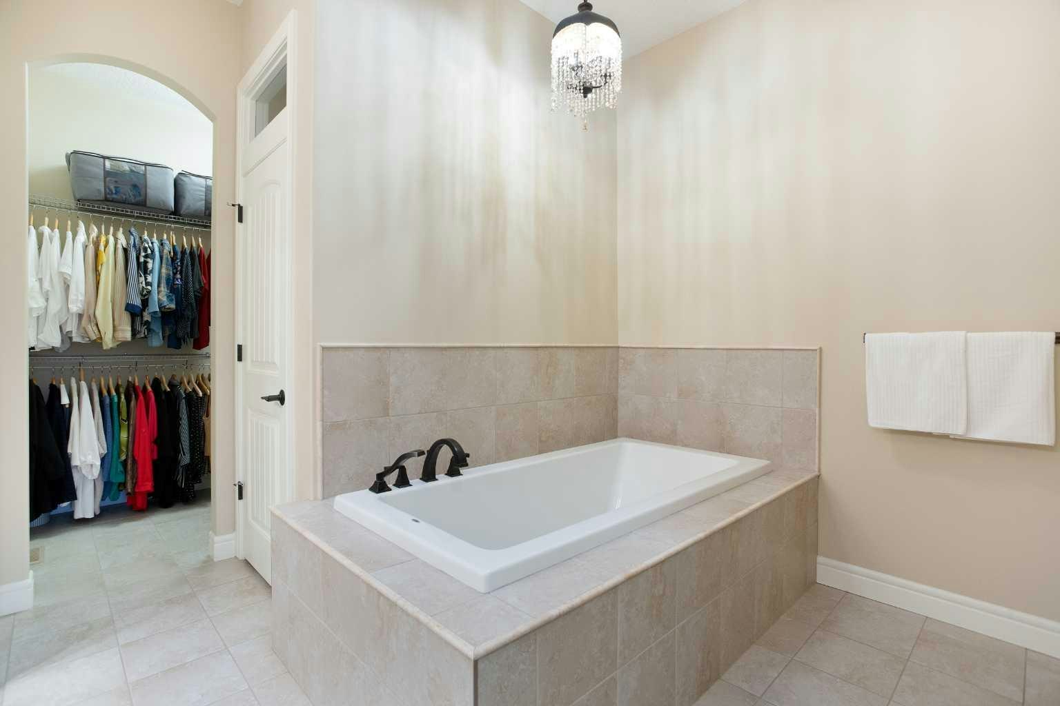 23 Cranbrook Way SE, Calgary, AB, T3M 1S5 - 23