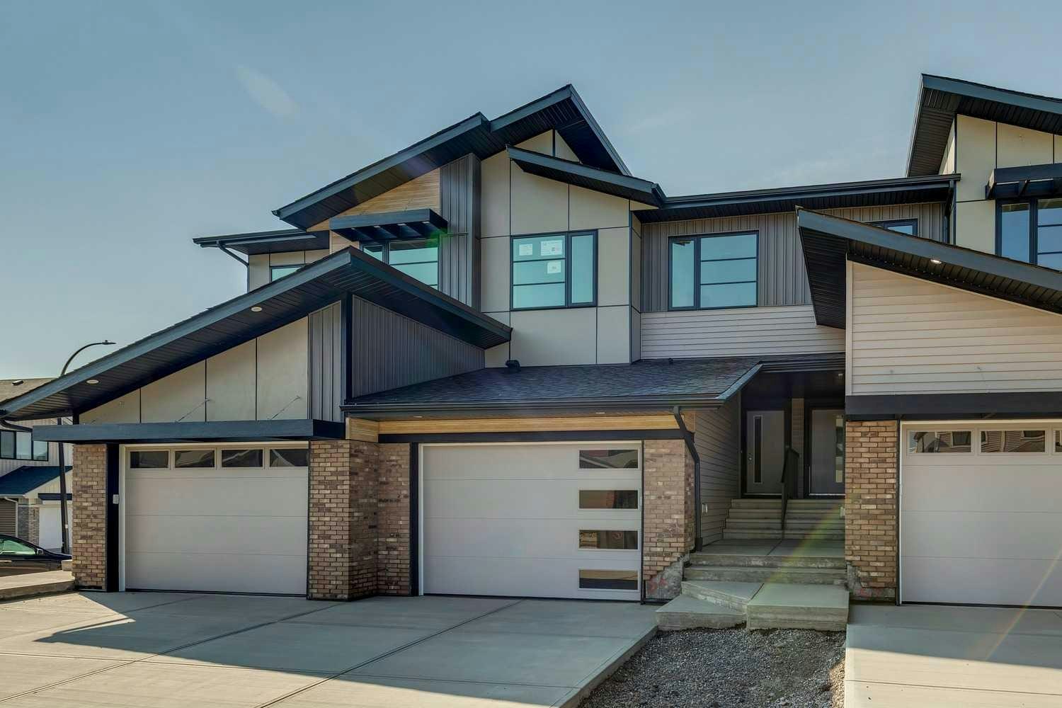 56 Heritage Manor, Cochrane, AB, T4C 3K7