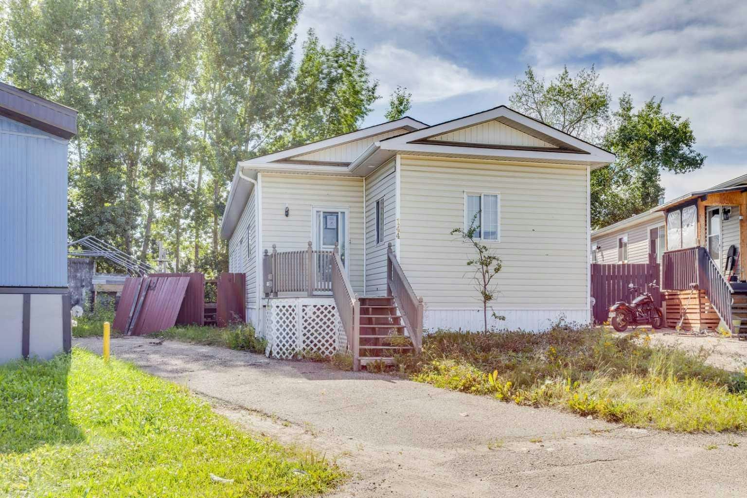 144 Greenfield Place, Fort Mcmurray, AB, T9H 2M1