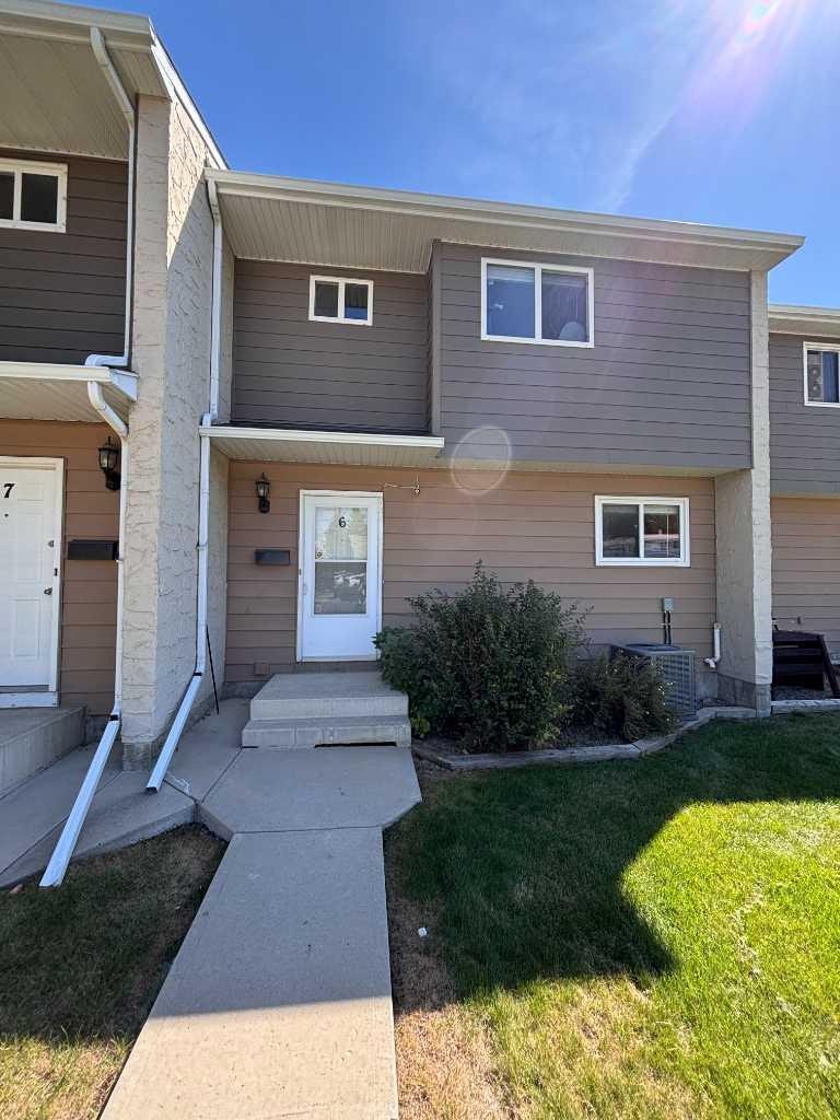 6-65 Lafayette Boulevard W, Lethbridge, AB, T1K 3Y4