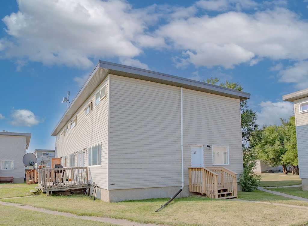 40-305 5 Street, Wainwright, AB, T9W 1A5