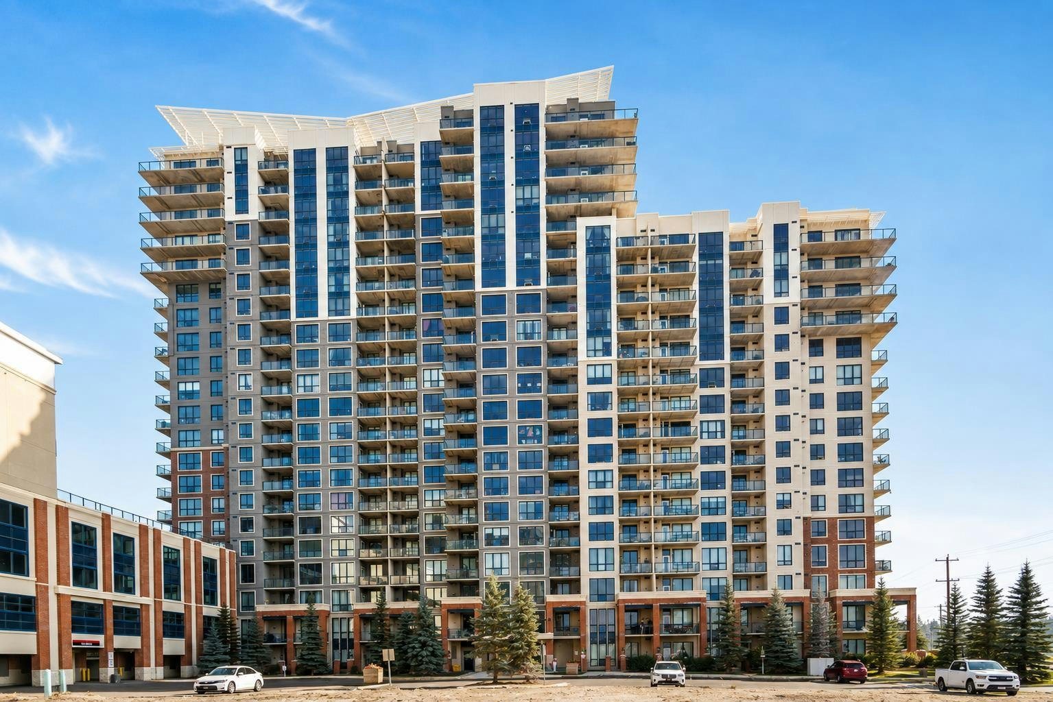 806-8880 Horton Road SW, Calgary, AB, T2V 2W3