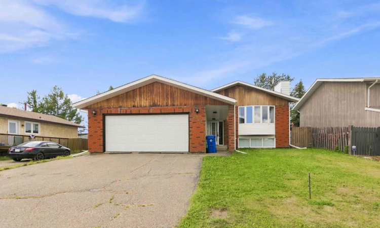 234 Kennedy Crescent