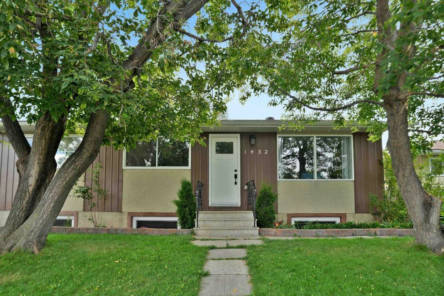 1432 Robson Crescent SE, Calgary, AB, T2A 1Y7