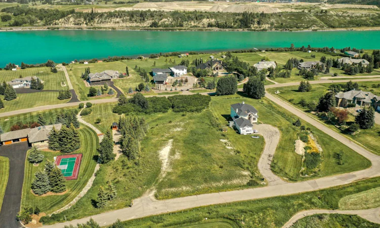 71 Emerald Bay Drive