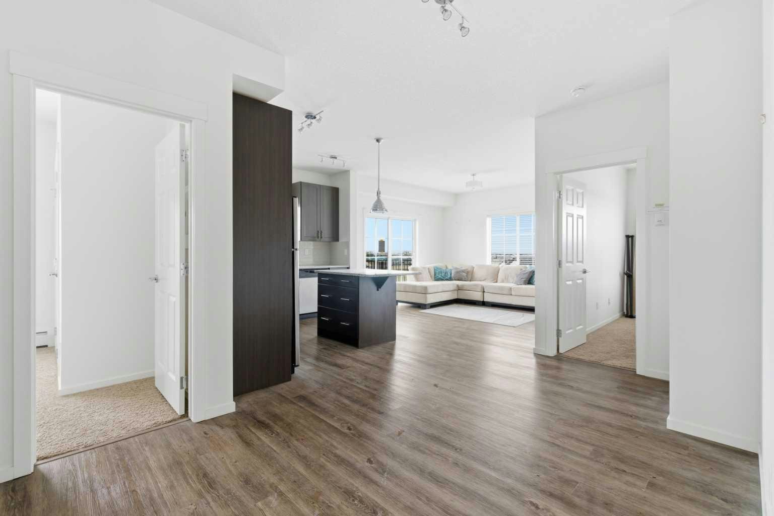 1411-99 Copperstone Park SE, Calgary, AB, T2Z 5C9