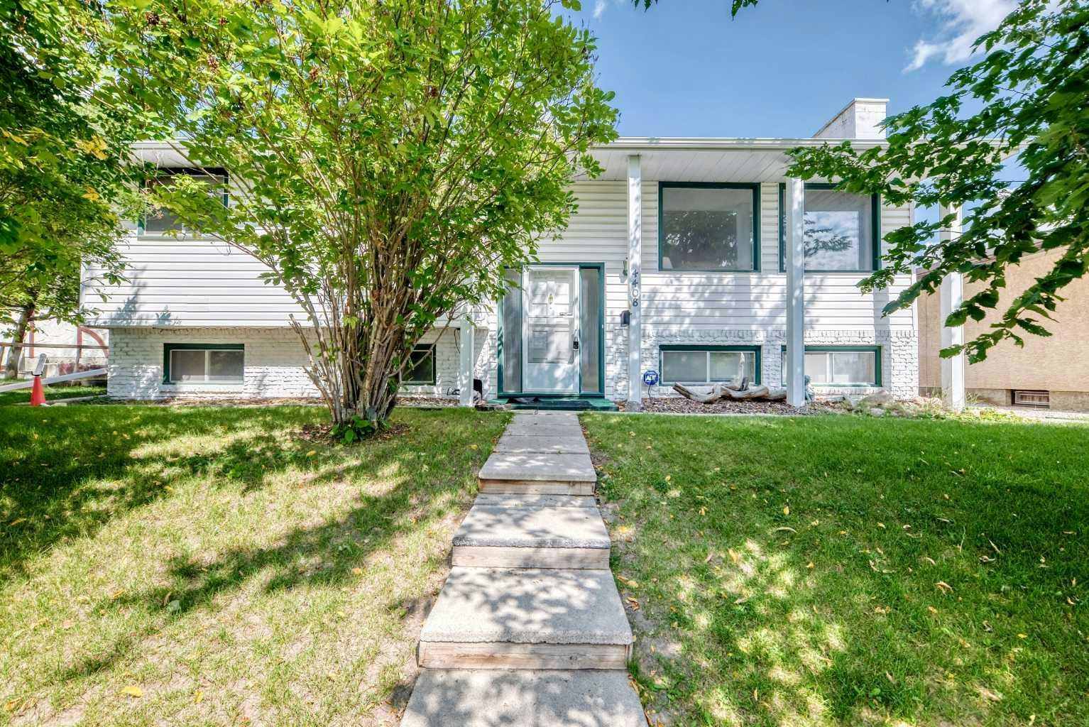 4408 Dalhart Road NW, Calgary, AB, T3A 1B7