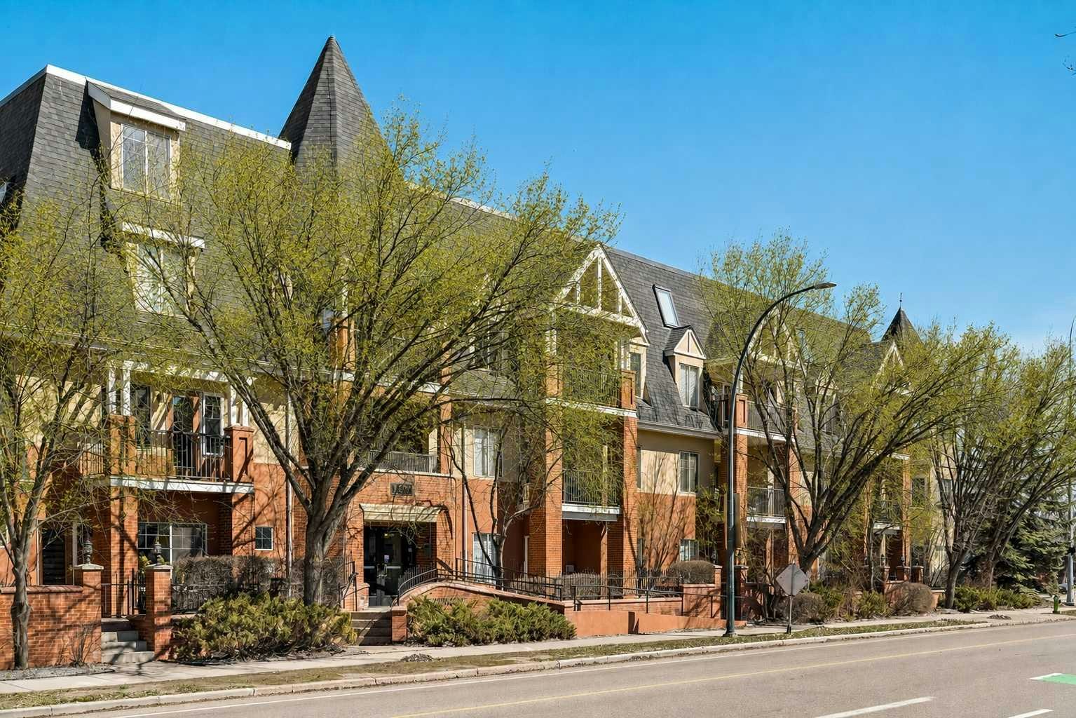 305-1110 5 Avenue NW, Calgary, AB, T2N 0R6