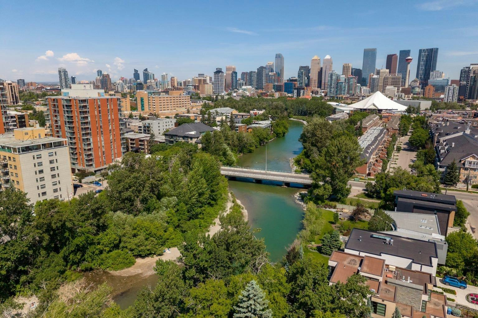 106-108 25 Avenue SW, Calgary, AB, T2S 0K9