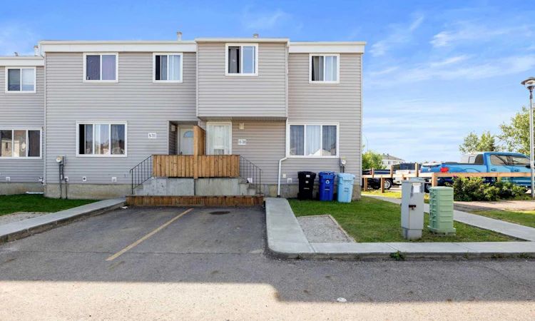 10-701 Beacon Hill Drive