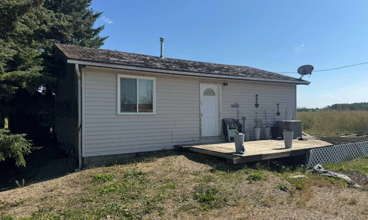 235037 Township Road 844