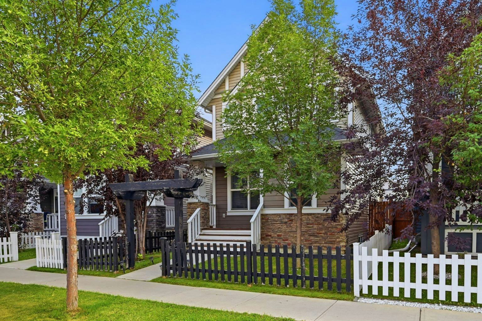 1843 Reunion Boulevard NW, Airdrie, AB, T4B 0J3