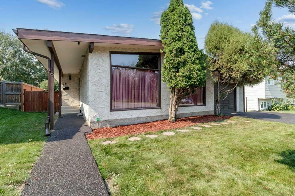 18 Odell Green, Red Deer, AB, T4N 1H7
