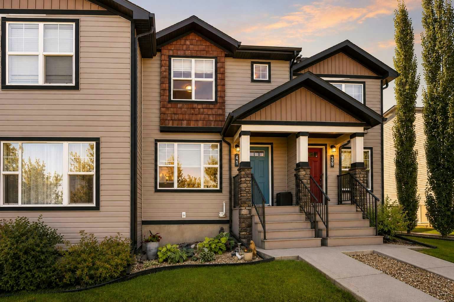 41 Crestview Boulevard, Sylvan Lake, AB, T4S 0L6