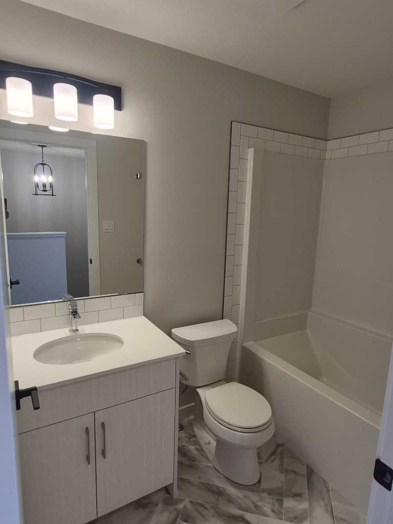 1-928 40 Avenue N, Lethbridge, AB, T1H 6J6 - 16