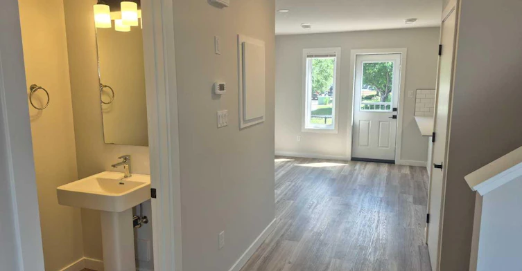 1-928 40 Avenue N, Lethbridge, AB, T1H 6J6 - 5
