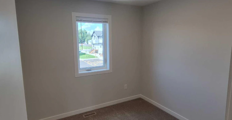 1-928 40 Avenue N, Lethbridge, AB, T1H 6J6 - 22