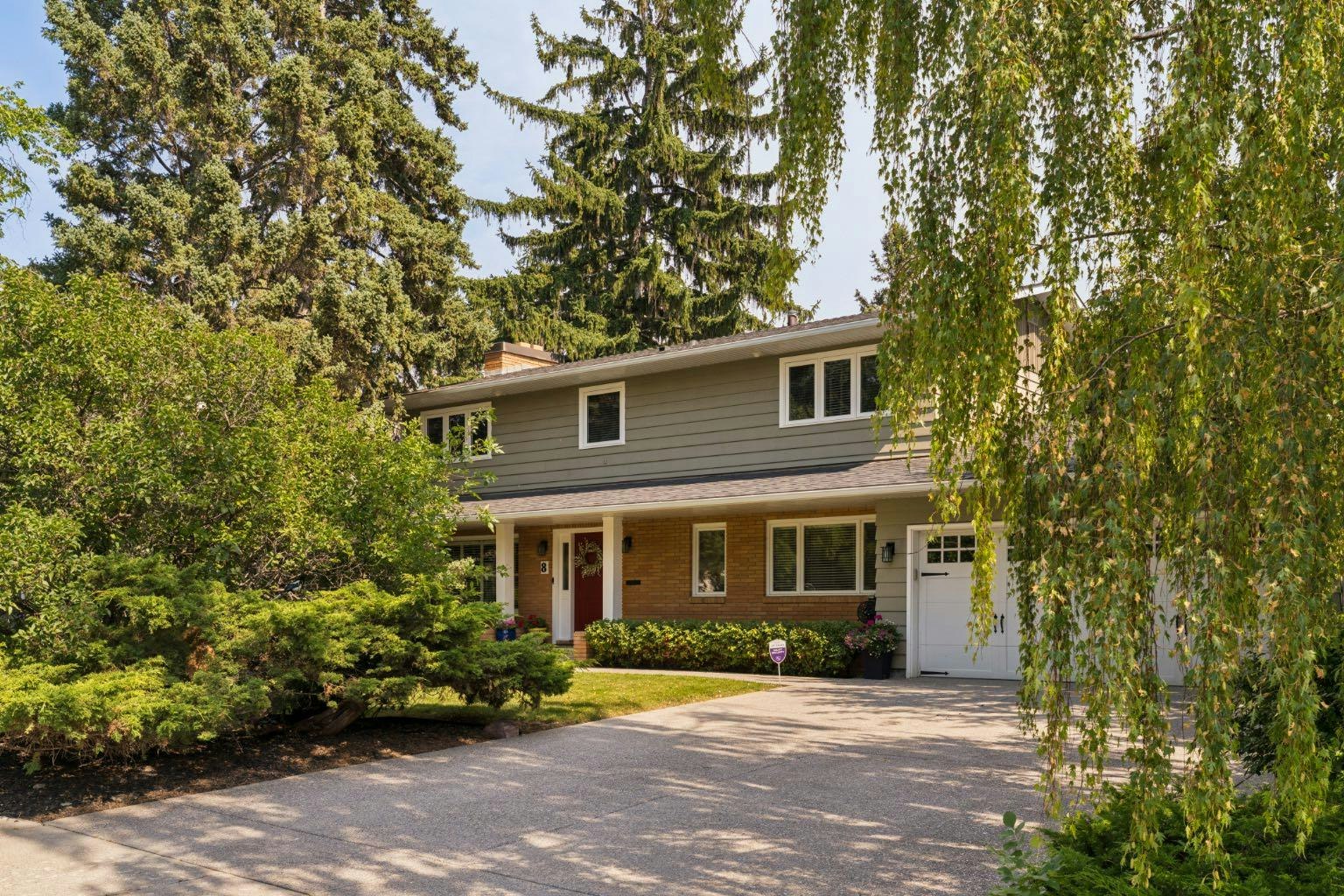 8 Maryland Place SW, Calgary, AB, T2V 2E4