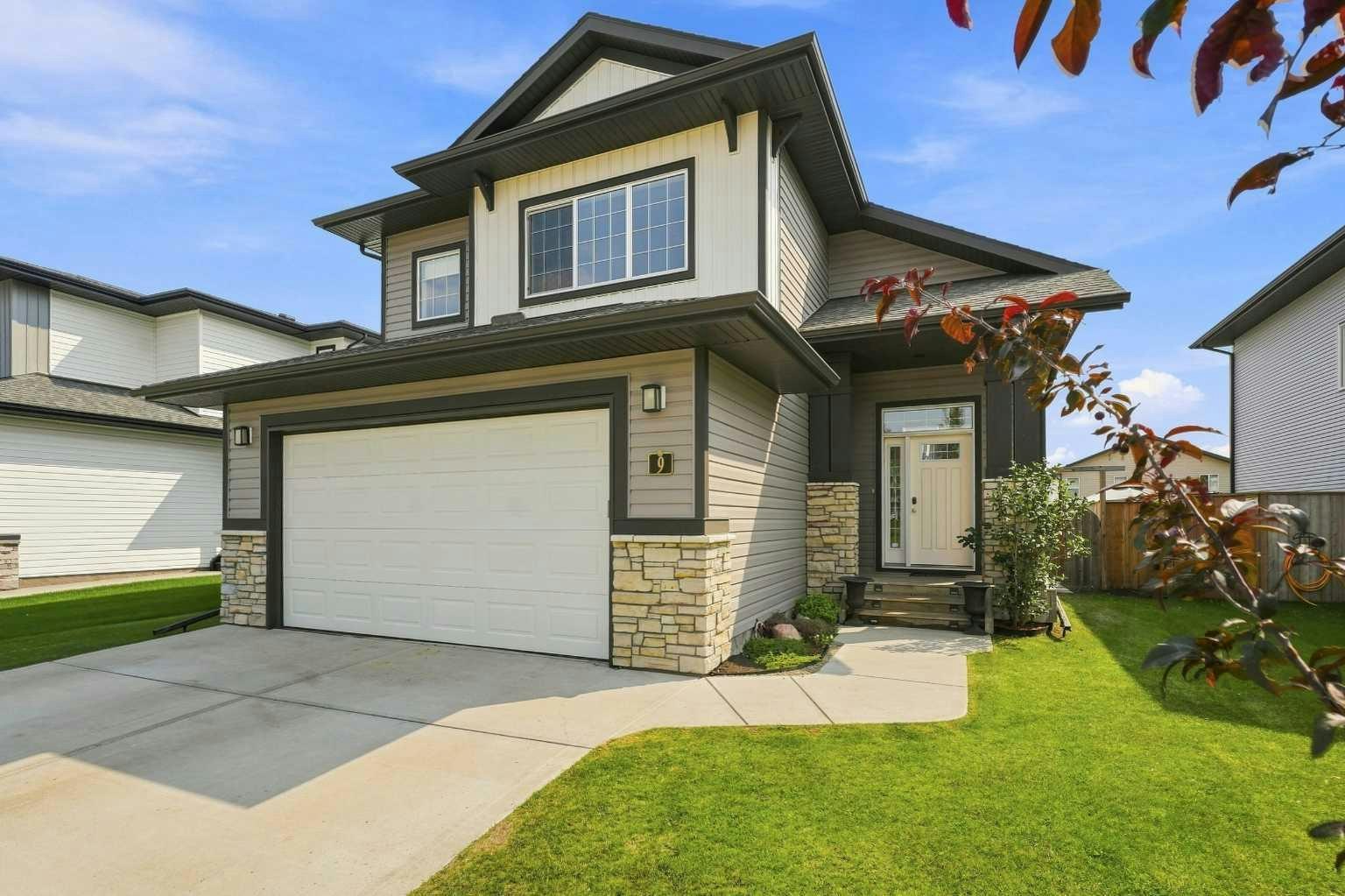 9 Trinity Street, Lacombe, AB, T4L 0J4