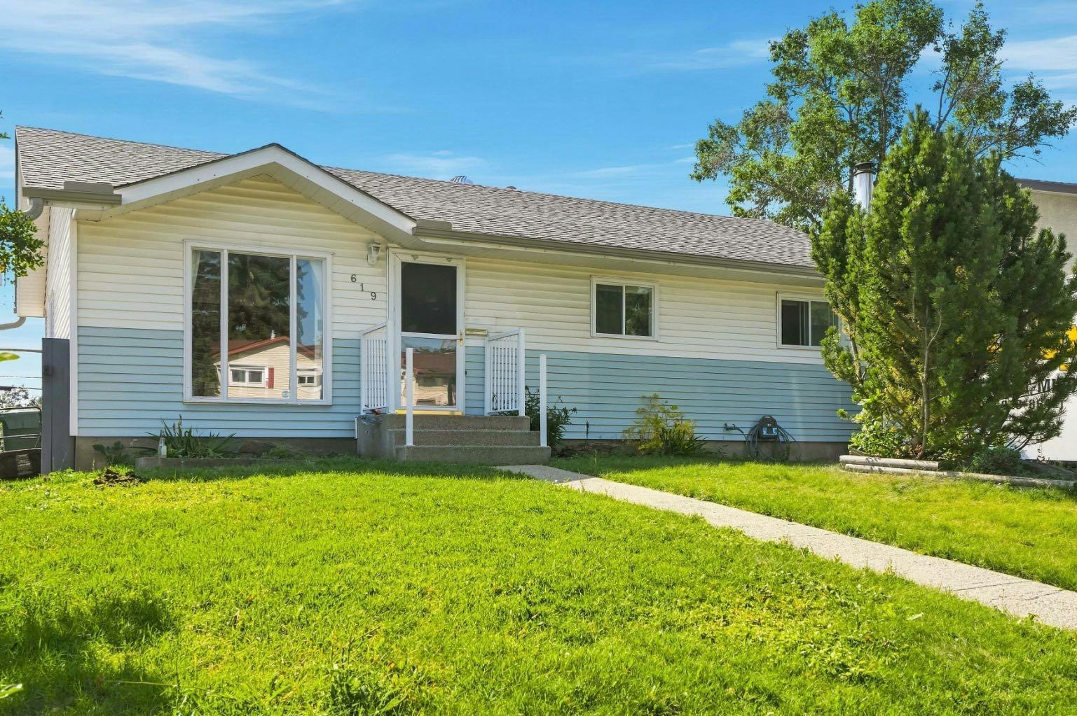 619 101 Avenue SW, Calgary, AB, T2W 0A2