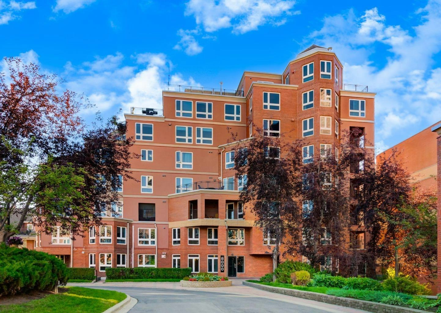 8402-400 Eau Claire Avenue SW, Calgary, AB, T2P 4X2