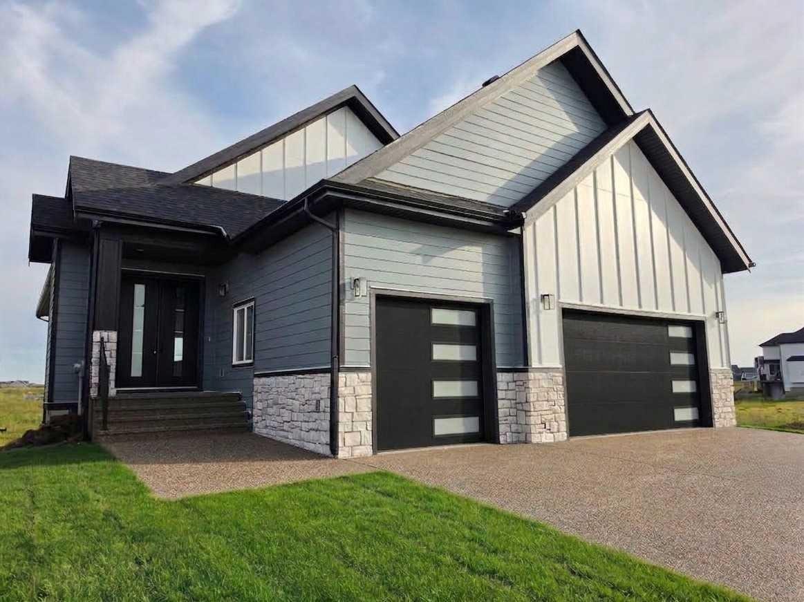 267 Muirfield Crescent, Rural Wheatland County, AB, T0J 1Y1
