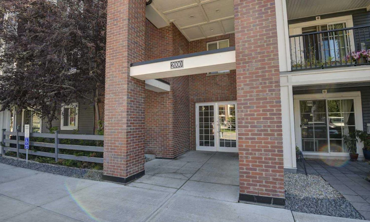 2414-99 Copperstone Park SE