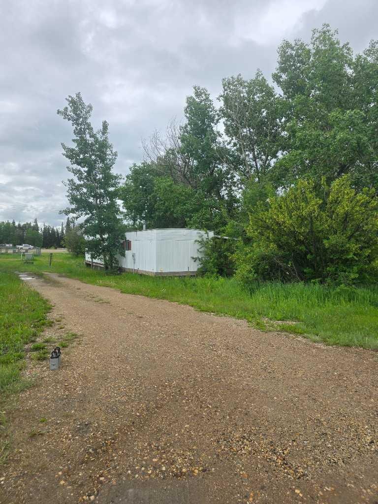 303-72133 11 Range, Greenview M.D., AB, T0H 1B0