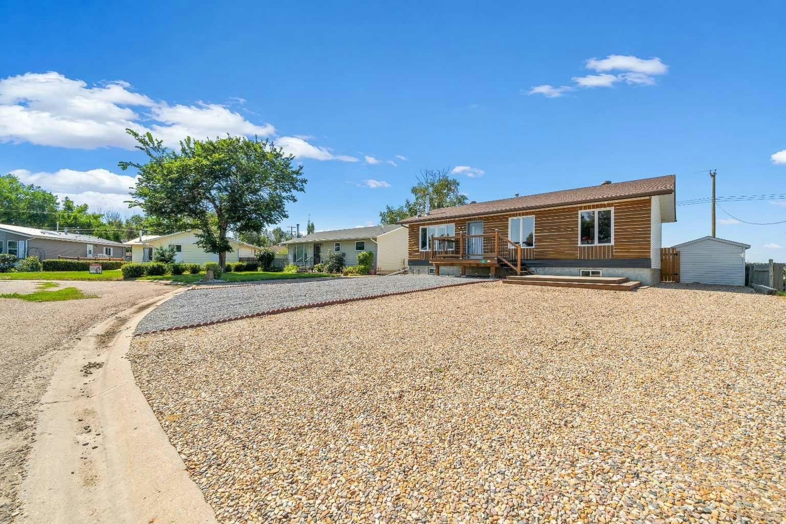 13 Heather Court, Rural Cypress County, AB, T0J 1V0