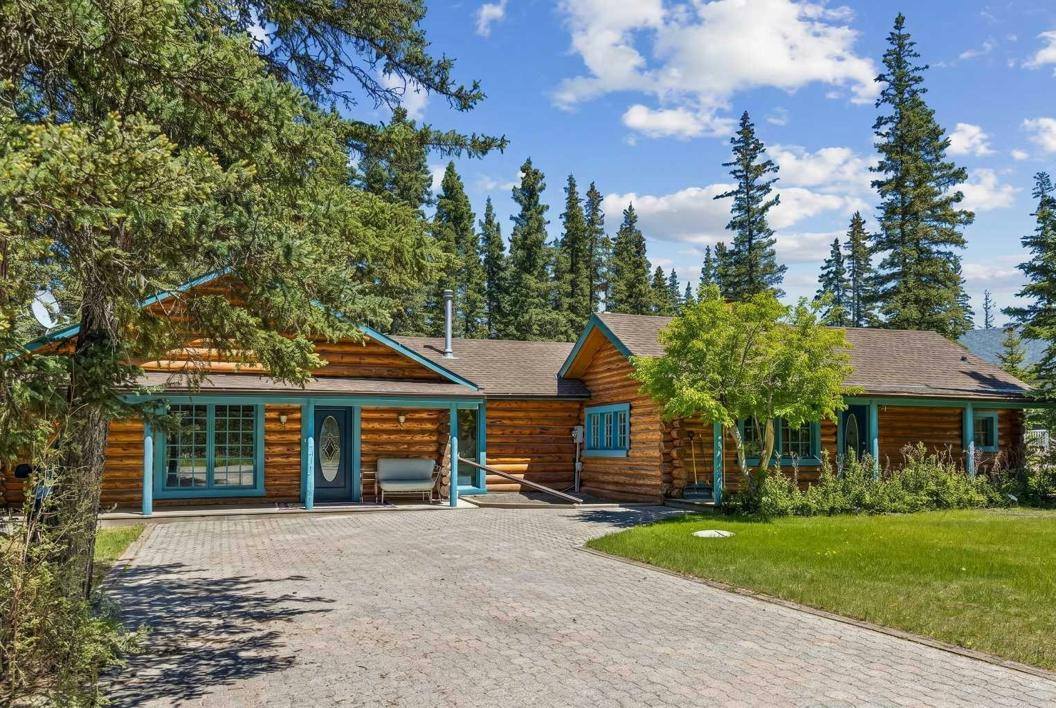 4 Pine Avenue, Rural Rocky View County, AB, T0L 0K0