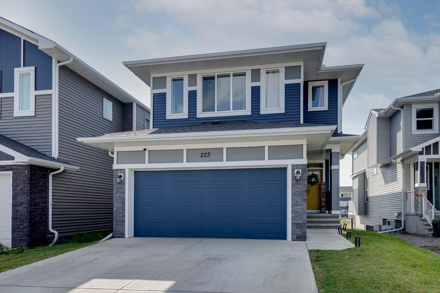 223 Chelsea Heath, Chestermere, AB, T1X 2N5