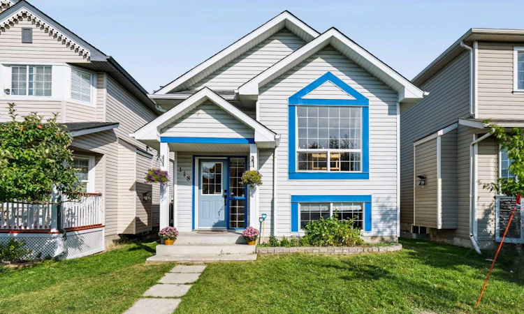 118 Cimarron Grove Crescent
