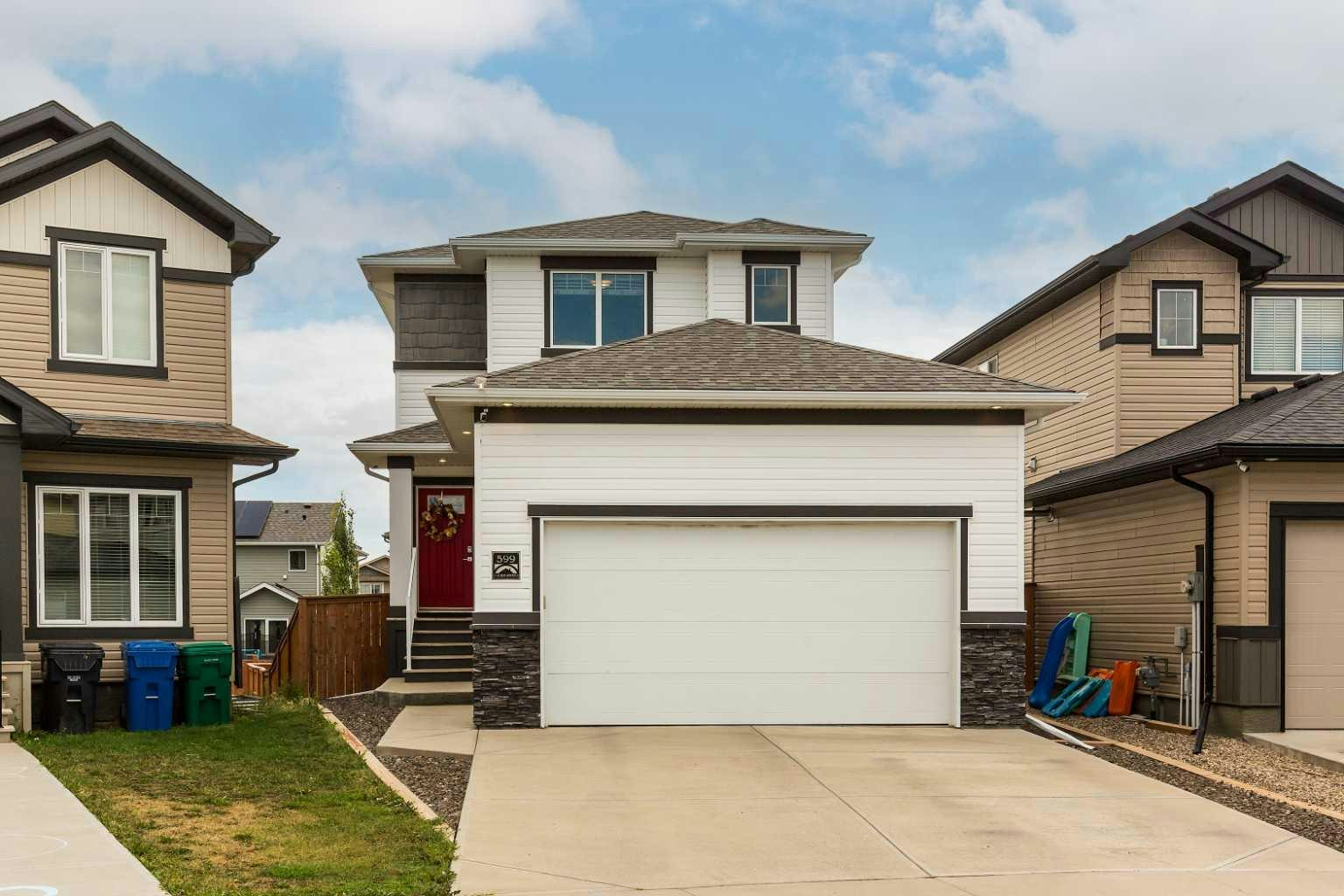 599 Moonlight Lane W, Lethbridge, AB, T1J 5M1