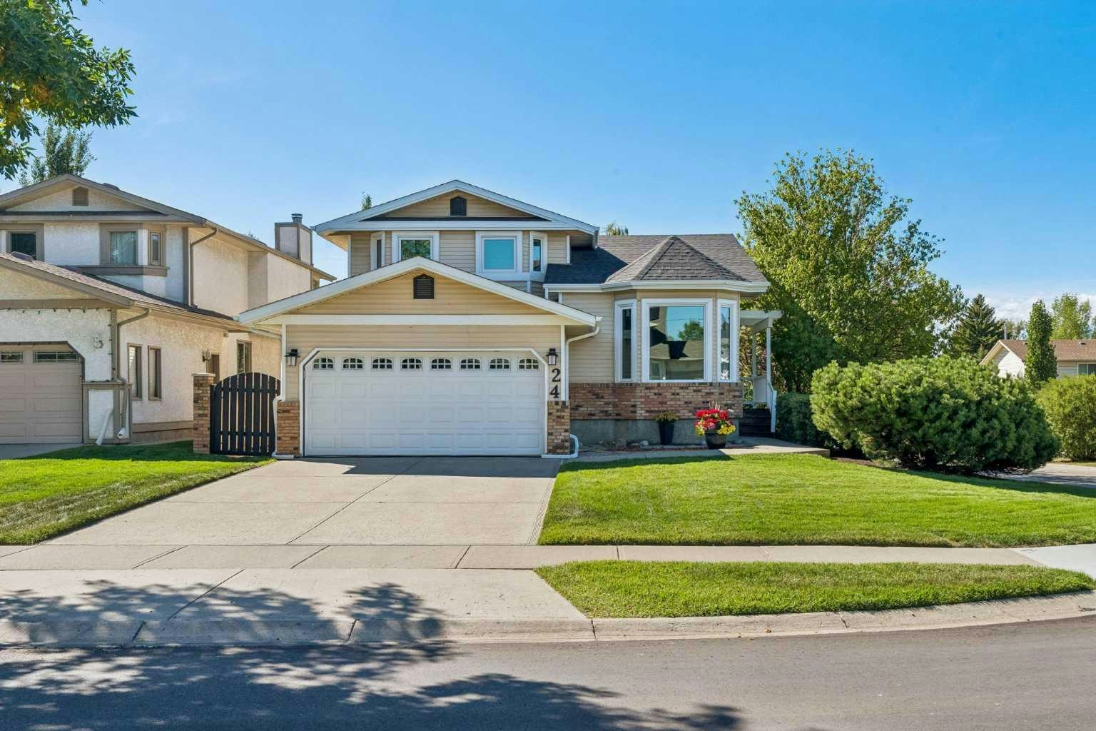 24 Scenic Acres Drive NW, Calgary, AB, T3L 1C2