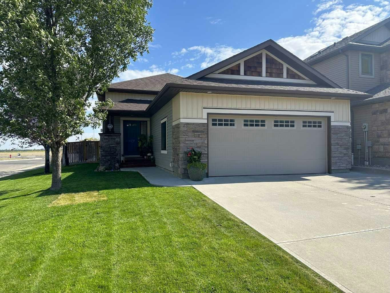107 Riverland Close W, Lethbridge, AB, T1K 8B3