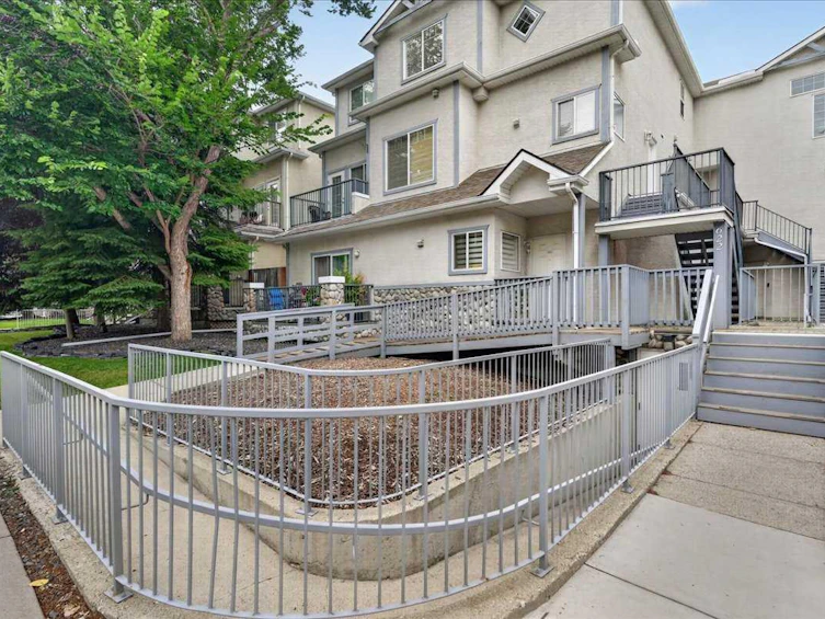 208-622 56 Avenue SW, Calgary, AB, T2V 0G8 - 3