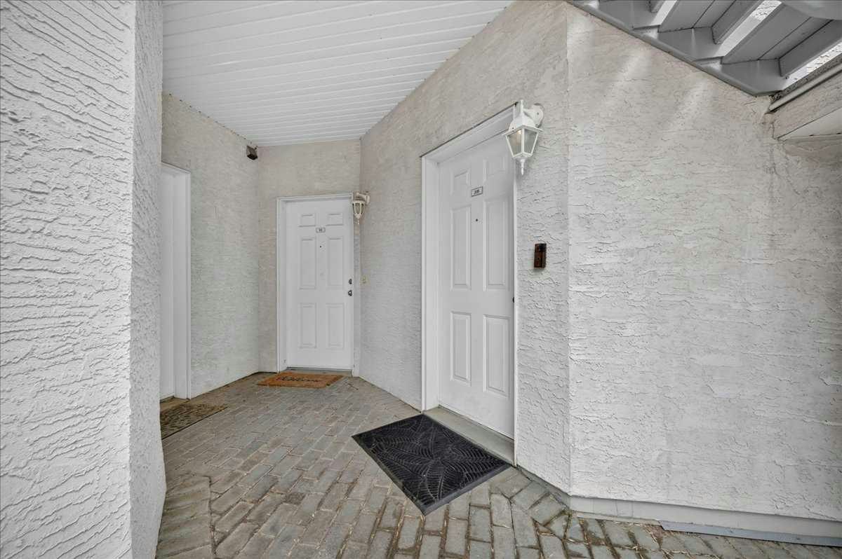 208-622 56 Avenue SW - 5