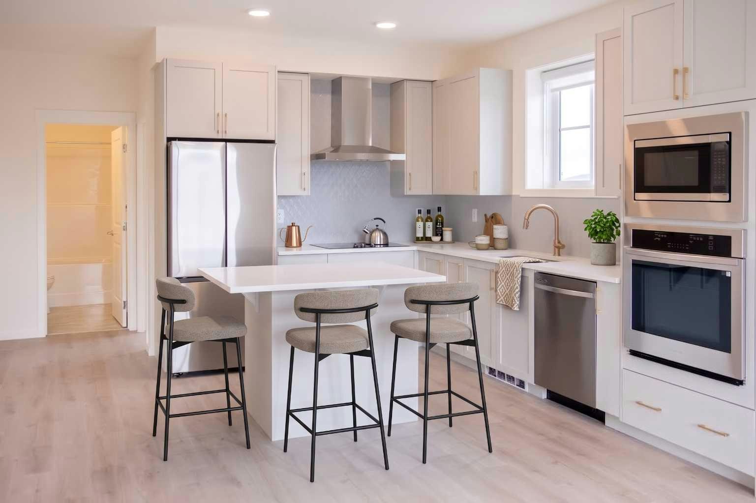 1303-47 Creekview Gardens SW, Calgary, AB, T2X 6K7