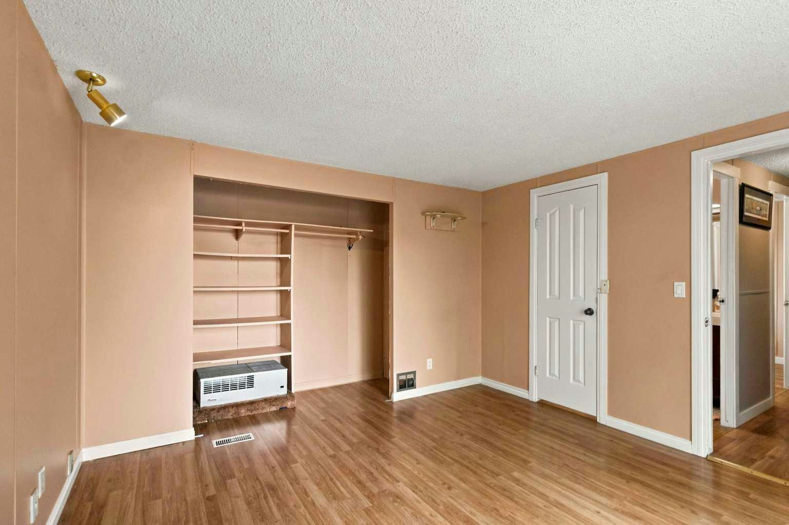 245 Card Court, Fort Mcmurray, AB, T9K 2J1 - 30