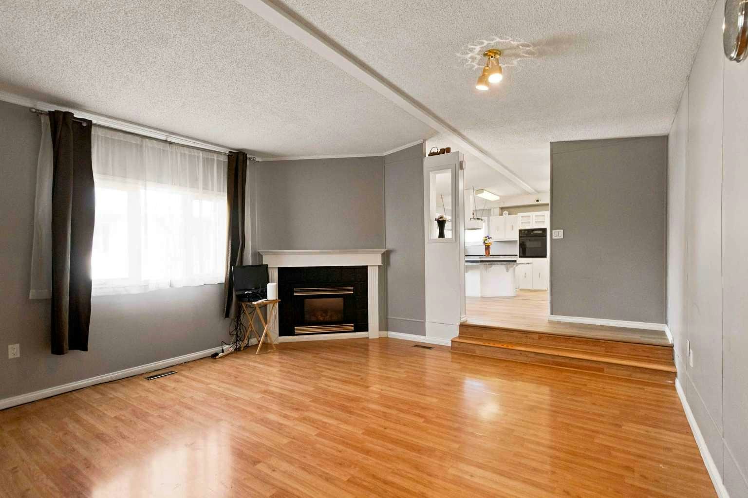 245 Card Court, Fort Mcmurray, AB, T9K 2J1 - 17