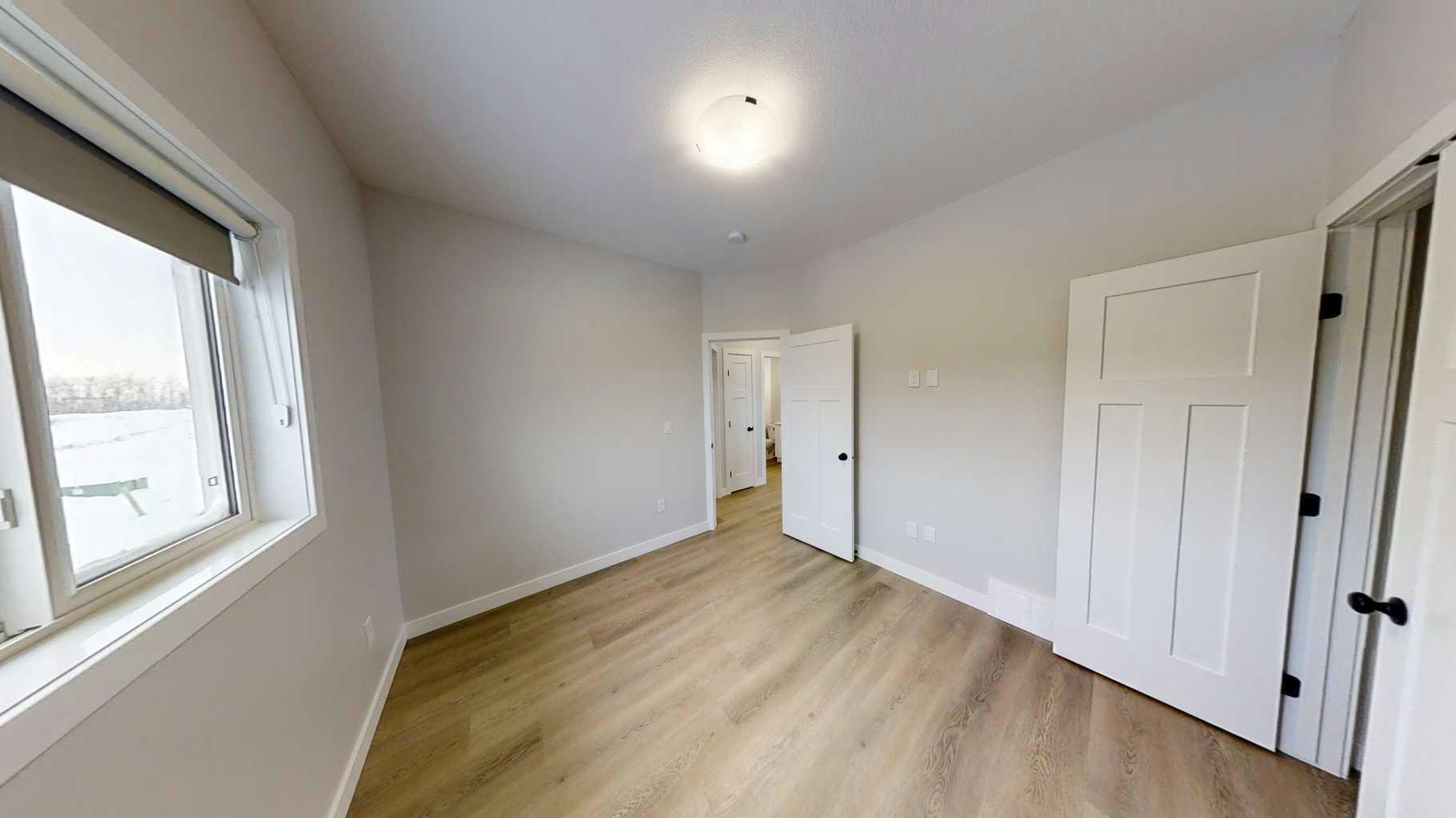 10505 133 Avenue, Grande Prairie, AB, T8X 0W5 - 11