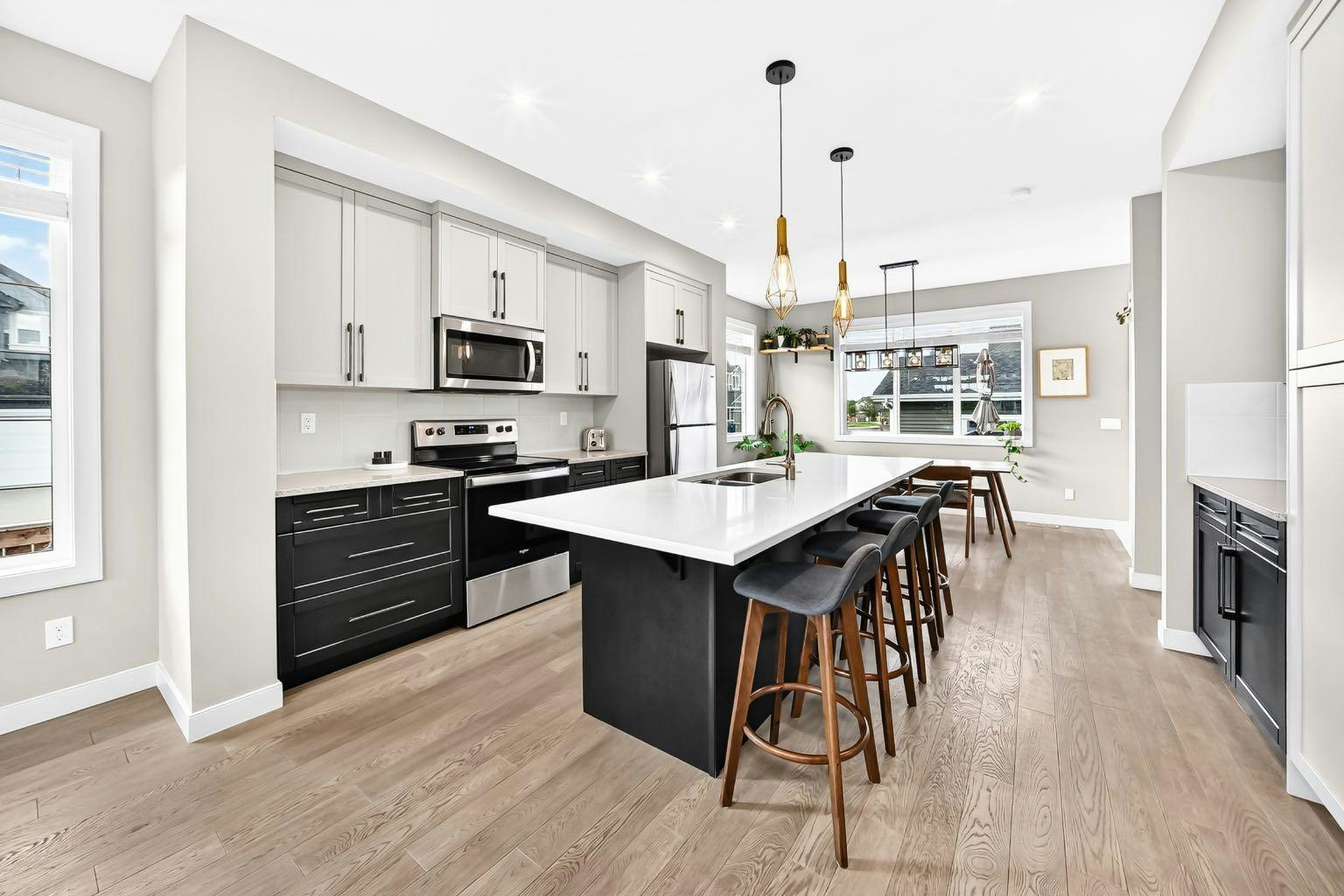 3 Sunrise Heights, Cochrane, AB, T4C 2R8