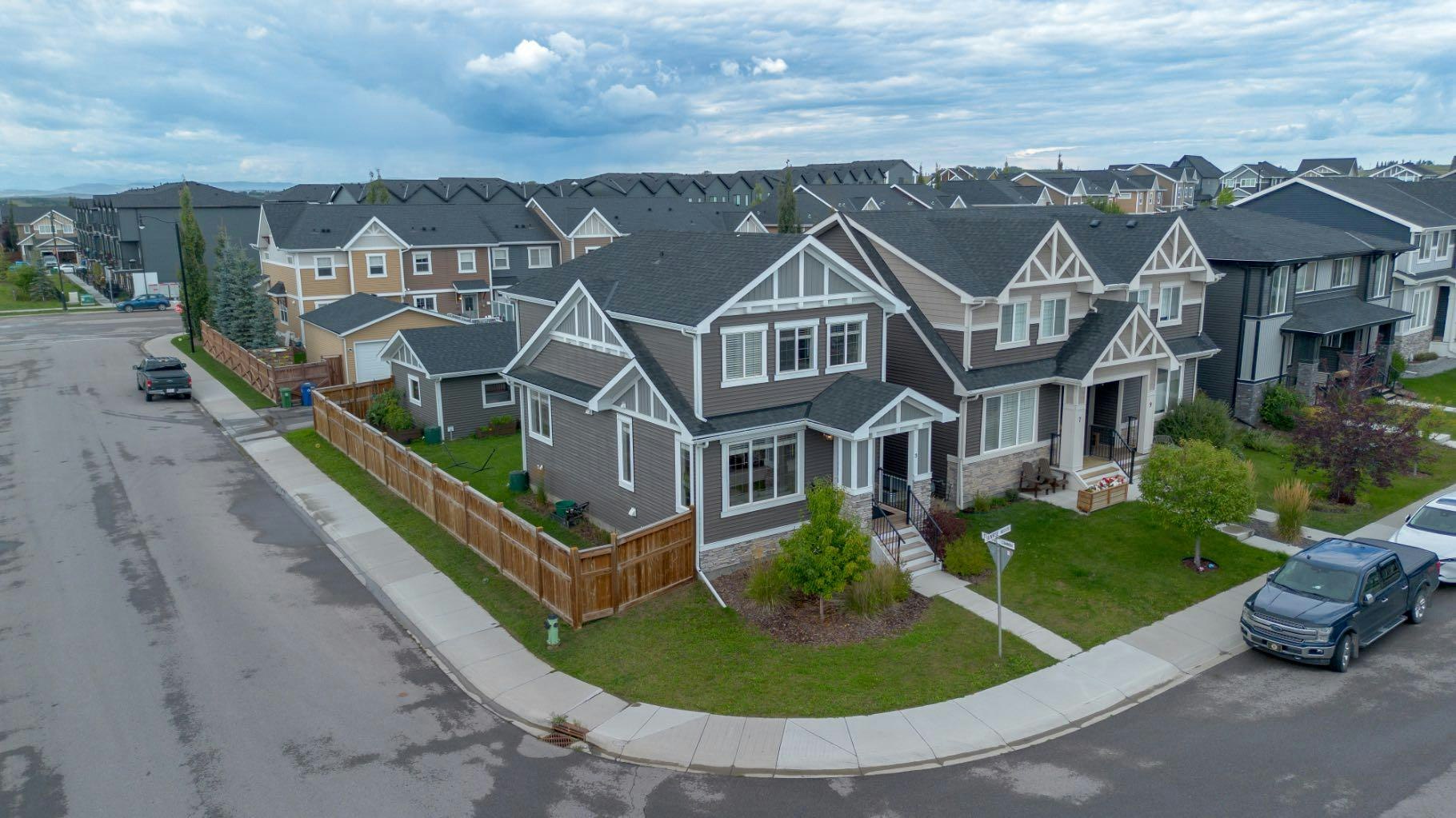 3 Sunrise Heights, Cochrane, AB, T4C 2R8