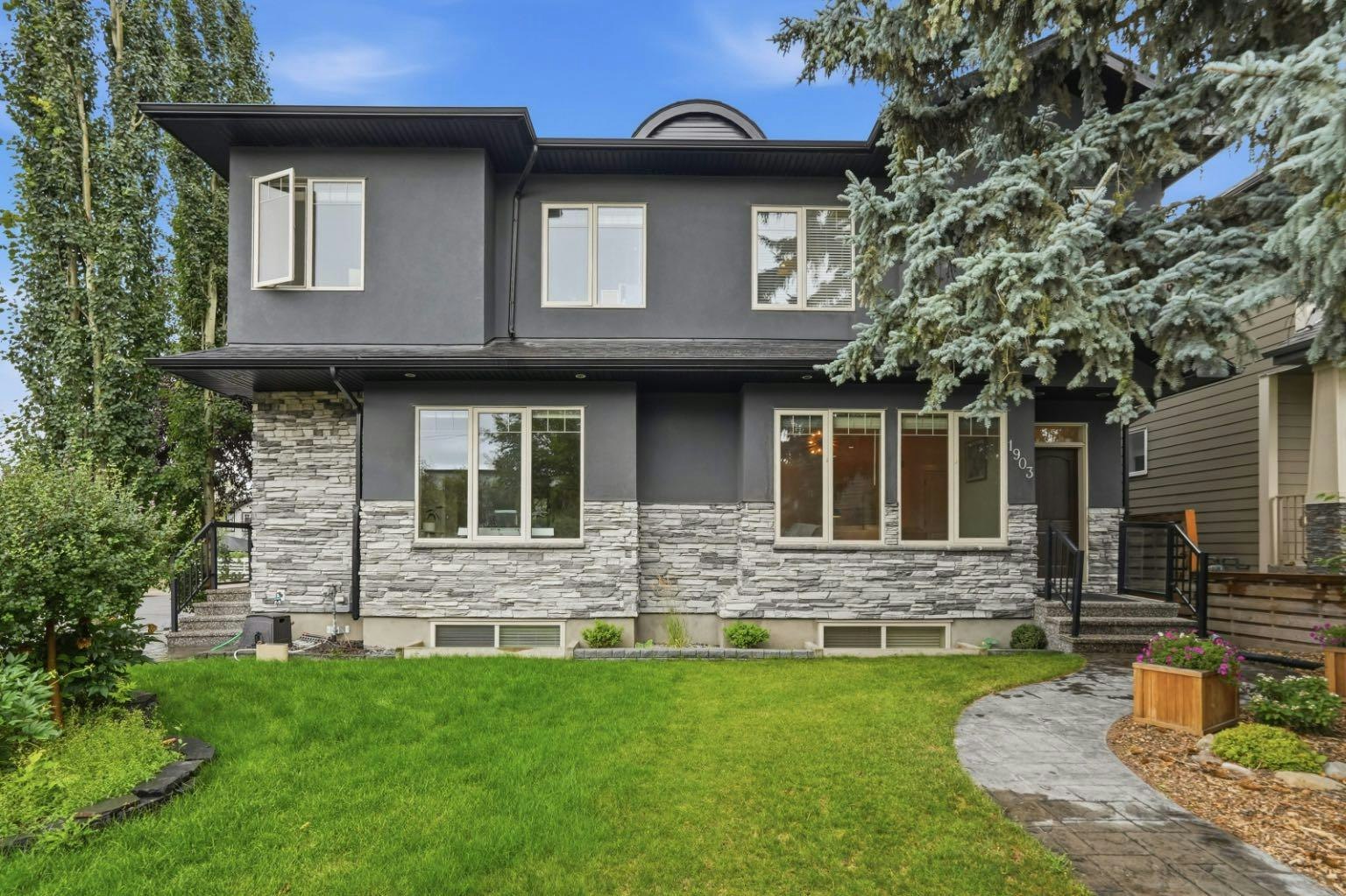 1903 26 Avenue SW, Calgary, AB, T2T 1E4