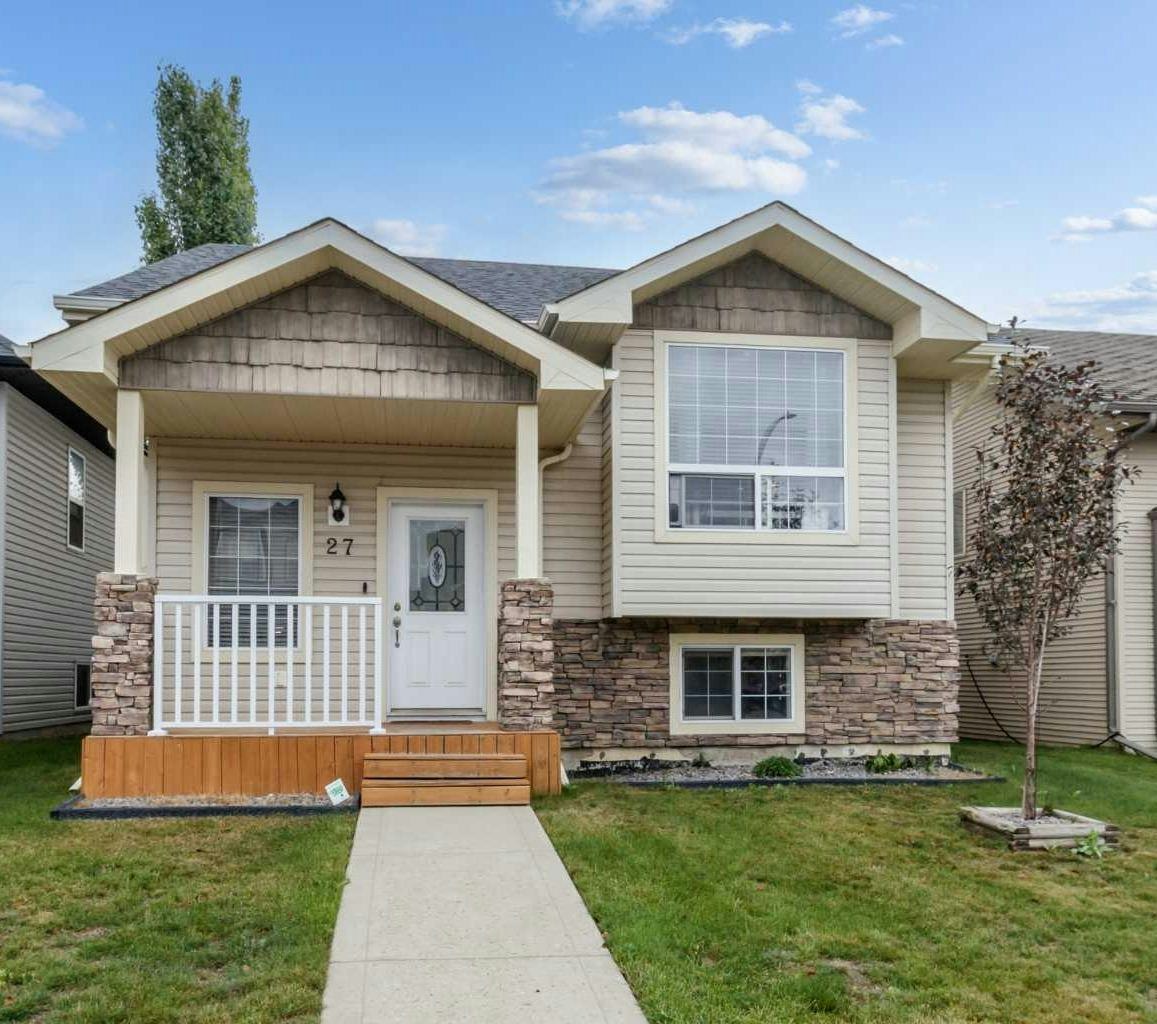 27 Vickers Close, Red Deer, AB, T4R 0E6